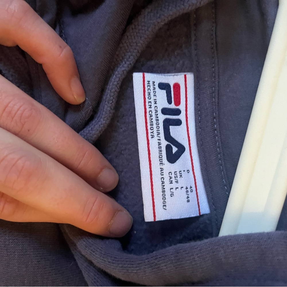 Fila sweatshirt!!! Size L (US) dark purple